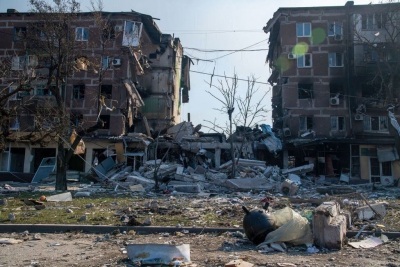 Στη Μαριούπολη οι Ρώσοι, βομβαρδισμοί στο Κίεβο