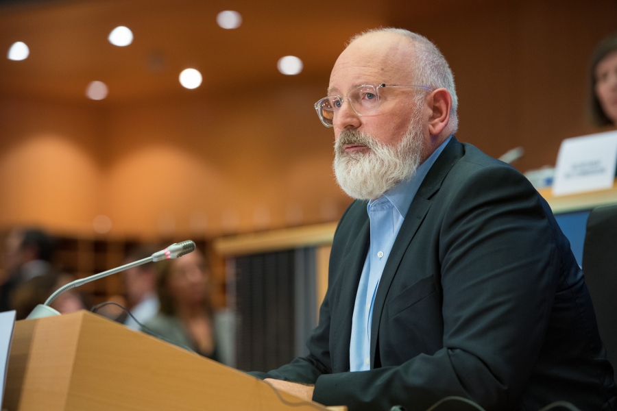 Timmermans: Η ΕΕ είναι έτοιμη να αυξήσει τις δεσμεύσεις της σχετικά με το κλίμα