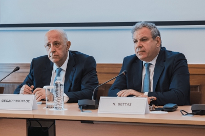 Μελέτη ΙΟΒΕ-ΣΕΒ: To ΑΙ μπορεί να είναι η μεγαλύτερη ευκαιρία – Ανοιχτό το ενδεχόμενο 4ημερης εργασίας