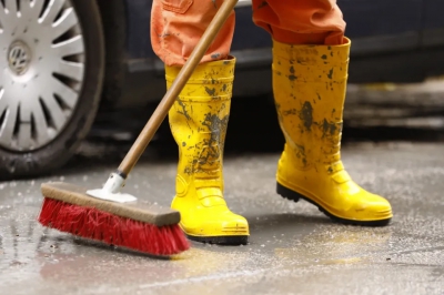 Αθηναϊκός σχιστόλιθος αναβλύζει στο κέντρο της Κυψέλης
