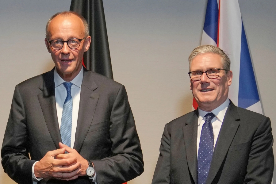 Merz και Starmer υπογράφουν σήμερα (17/7) συμφωνία συνεργασίας στην Άμυνα και στην Ασφάλεια