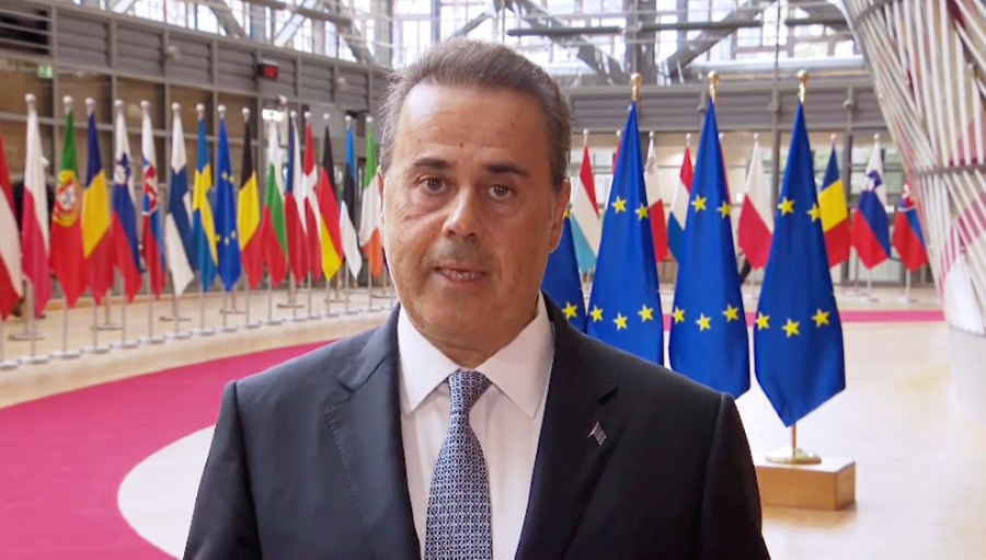 Παπασταύρου από Βρυξέλλες: Στηρίζουμε τη μείωση των εκπομπών, χωρίς αποκλεισμούς και ανισότητες