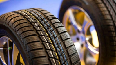 Τι κάνει το καουτσούκ τόσο ισχυρό; Οι επιστήμονες επιτέλους λύνουν μυστήριο 100 ετών (scitechdaily.com)