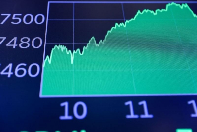 Πέρασε το 5% η απόδοση του 10ετούς αμερικανικού ομόλογου - Σε φάση αναμονής οι αγορές