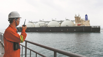 Κίνα: Εγκαταλείπει το αμερικανικό LNG - Ενισχύεται η ροή ρωσικού αερίου μέσω αγωγών
