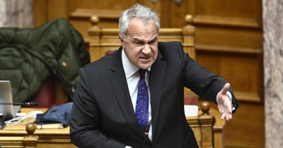 Oργή κατά Βορίδη με επεισόδιο κουκουλοφόρων - Με ακροδεξιά ρητορική απάντησε ο πρώην υπουργός στο X