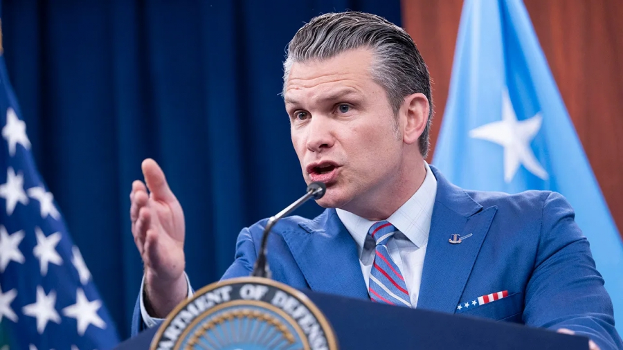 Hegseth: Ακύρωσε τις εξαγωγές όπλων στην Ουκρανία χωρίς να ενημερώσει τον Λευκό Οίκο