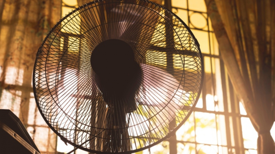 ΥΠΕΝ: Τα προτεινόμενα ενεργειακά μέτρα για την αντιμετώπιση του καύσωνα «ΚΛΕΩΝ»