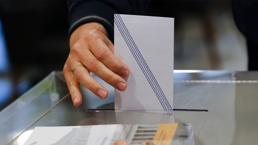 MRB: Προβάδισμα της ΝΔ με 30,2%  - Δεύτερο το ΠΑΣΟΚ με 14%  στην τρίτη θέση η Πλεύση στο 13,6%