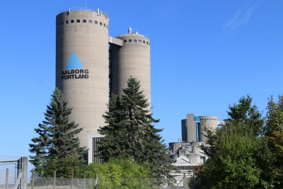 Δανία: Χορηγεί 2,6 δισ. δολάρια στην τσιμεντοβιομηχανία Aalborg Portland για έργο CCS