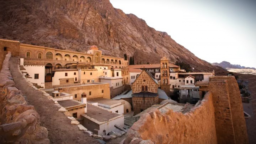 Euractiv: Η Μονή Σινά στο επίκεντρο των σχέσεων Αθήνας - Καΐρου για ΝΑ Μεσόγειο, GREGY, Τουρκο -Λιβικό Μνημόνιο