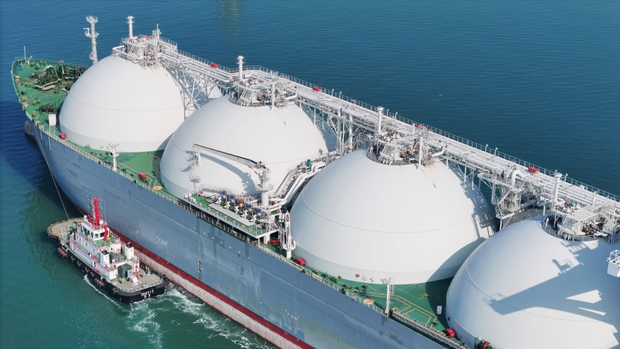 Η Κίνα συνεχίζει τις εισαγωγές ρωσικού LNG μετά την αποφυγή των νέων περιορισμών των ΗΠΑ (Bloomberg)