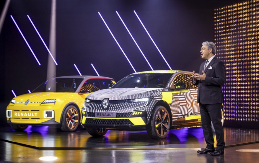 Δεν «λυγίζει» τις κερδοφόρες προσδοκίες της Renault για το 2021 η έλλειψη ημιαγωγών