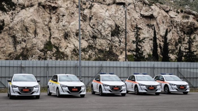 Δήμος Πειραιά: Ενισχύθηκε με νέα ηλεκτρικά αυτοκίνητα