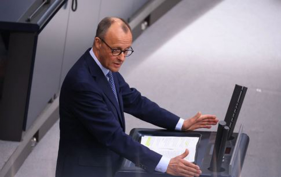 Επιχειρούν μπλόκο στον Merz οι αντίπαλοί του για το ταμείο των 500 δισ. ευρώ - Όλα κρίνονται την ερχόμενη Τρίτη (Bloomberg)