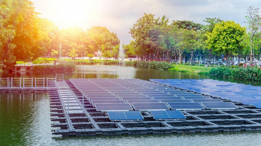 Με διαδικασίες εξπρές 10 Πλωτά Φ/Β μέχρι 5 MW έκαστο - Ρύθμιση για τους Όρους Σύνδεσης