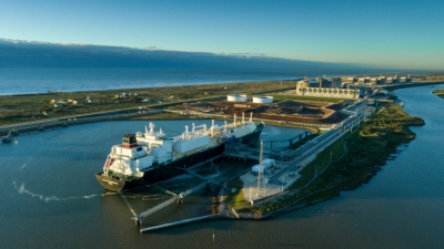 ΗΠΑ: Η Freeport LNG ζητά έγκριση για επανεκκίνηση της φόρτωσης στο εργοστάσιο εξαγωγής του Τέξας