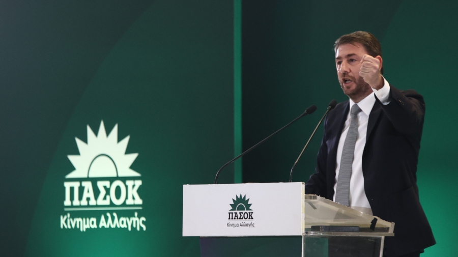 Φράγμα Ανδρουλάκη στην επιχείρηση ποδηγέτησης Τσίπρα