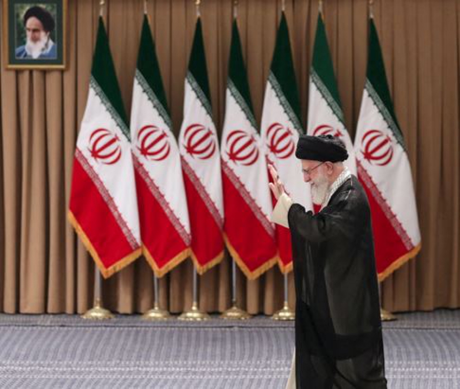 Η επόμενη μέρα στο Ιράν: Αλλαγή καθεστώτος ή νέα ώθηση για πυρηνικά όπλα; (OilPrice)