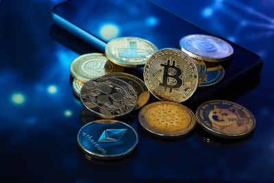 Reuters: Η Ελλάδα ετοιμάζει φόρο 15% στα κέρδη από τα cryptos