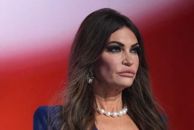 Guilfoyle: Η πολιτική θύελλα στην Ουάσιγκτον και το ενδεχόμενο έρευνας από το Κογκρέσο