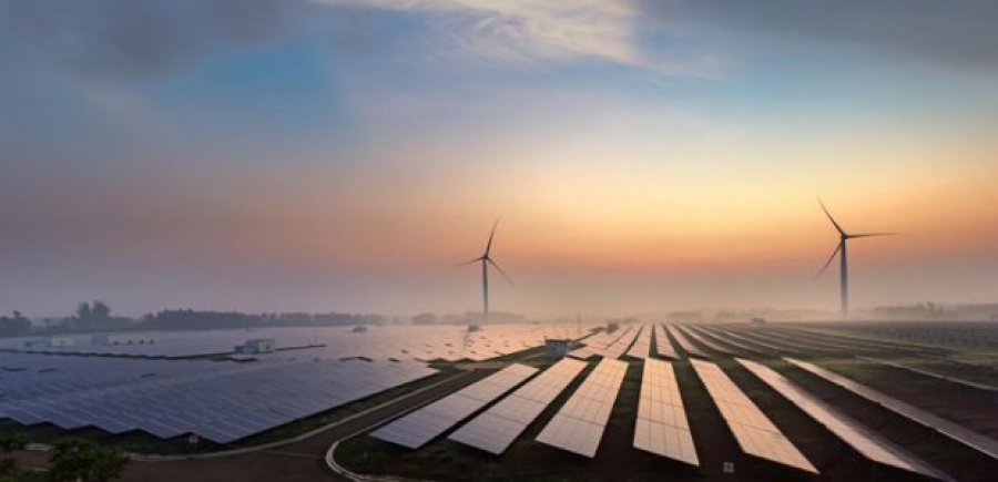 Oilprice: Ποιο είναι το μέγεθος του τραπεζικού ρίσκου στην ενεργειακή μετάβαση - Τι λένε κολοσσοί του κλάδου