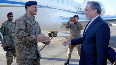 Ιράν: Συνάντηση του Πακιστανού αρχηγού του στρατού με τον Araghchi – Προώθηση νέων ειρηνευτικών συνομιλιών (Al Jazeera)