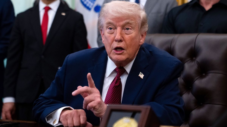 Trump: «Έτοιμος να επιστρέψει» στον πόλεμο καθώς πλησιάζει το τέλος της εκεχειρίας