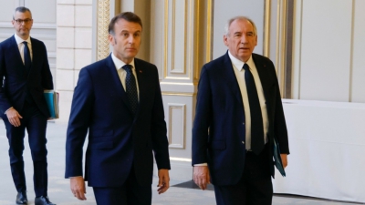 Γαλλία: Προειδοποιεί το ΔΝΤ - Οικονομική κρίση και πολιτική αστάθεια παραλύουν τη χώρα