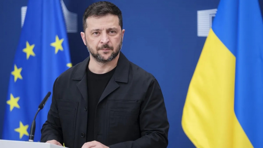 Zelensky: Η Ουκρανία χρειάζεται τα πάντα - Είμαι έτοιμος για την τριμερή