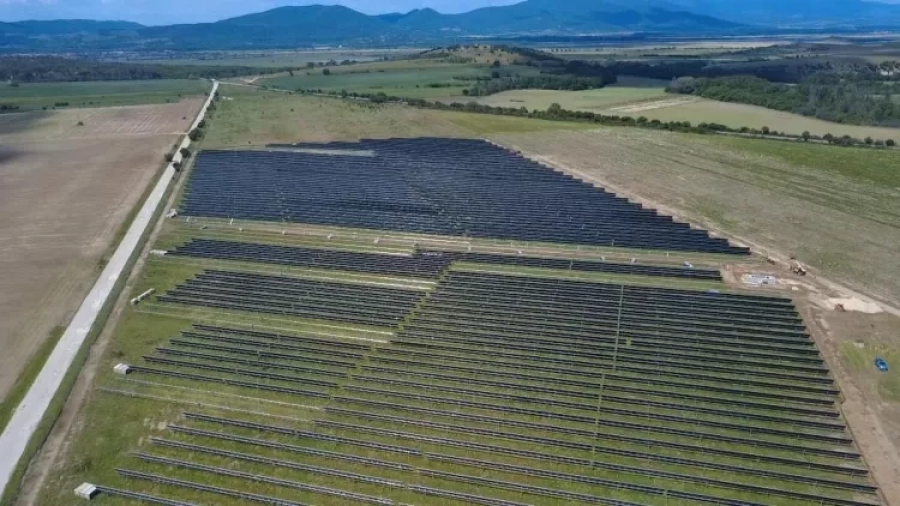 ΔΕΗ: Προσθέτει φωτοβολταϊκό πάρκο 88 MW στο χαρτοφυλάκιο της Βουλγαρίας