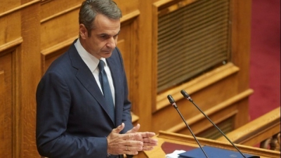Στη Βουλή ο Μητσοτάκης ανακοινώνει μέτρα ανασυγκρότησης της Θεσσαλίας και του Έβρου