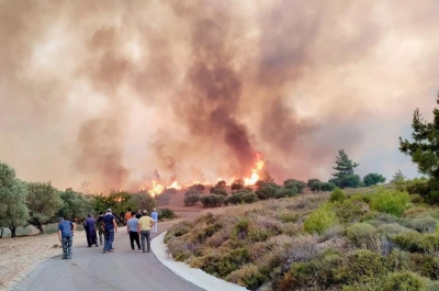 Ρόδος: Απεγκλωβίστηκαν τουλάχιστον 19.000 άνθρωποι - Η μεγαλύτερη επιχείρηση εκκένωσης που έγινε ποτέ στη χώρα