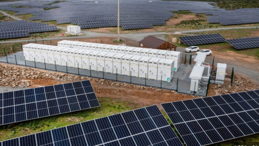 SolarPower Europe: Μείωση τιμών ρεύματος έως 14% με «έκρηξη» φωτοβολταϊκών και αποθήκευσης - Εξοικονόμηση 223 δισ. έως το 2030