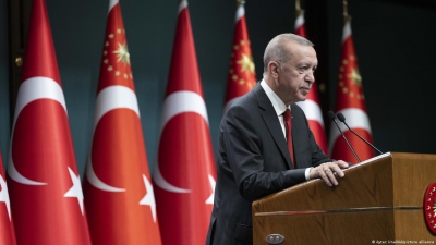 DW για Τουρκία: Στροφή στη νομισματική πολιτική;