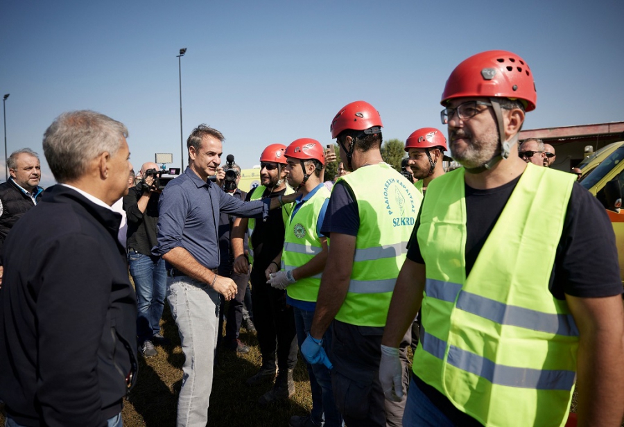 Οικονομική στήριξη από την Κομισιόν ζήτησε ο Μητσοτάκης