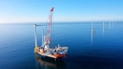 Η ΕΤΕπ εγκρίνει χρηματοδότηση 700 εκατ. ευρώ για το υπεράκτιο αιολικό Gennaker