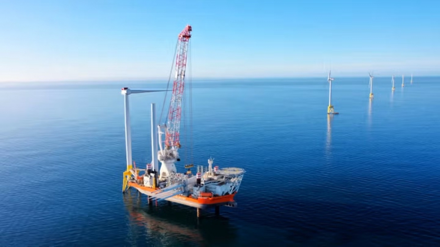 Η ΕΤΕπ εγκρίνει χρηματοδότηση 700 εκατ. ευρώ για το υπεράκτιο αιολικό Gennaker