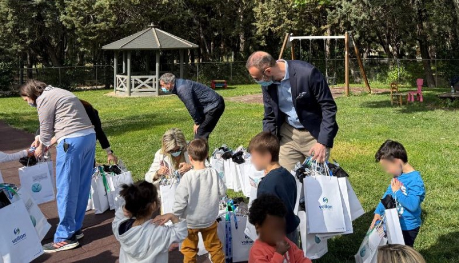 Πασχαλινά δώρα της Volton στο Κέντρο Προστασίας του Παιδιού Αττικής «Η ΜΗΤΕΡΑ»