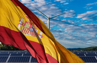 Η Ισπανία ανεβάζει στο 30% το περιβαλλοντικό στόχο μείωσης εκπομπών ρύπων ως το 2030