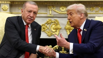 Trump «φλερτάρει» Erdogan: Έρχομαι μόνο για σένα στη σύνοδο του ΝΑΤΟ