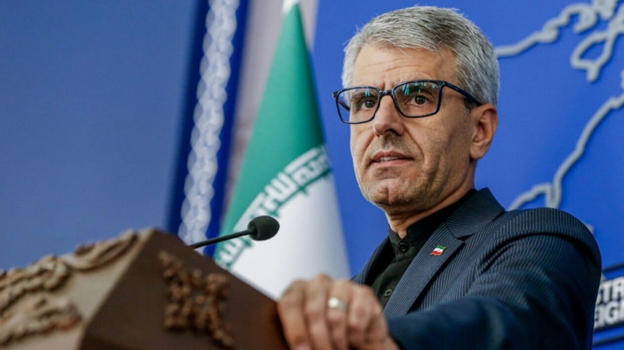 Ιράν - Esmaeil Baqaei: Πιθανό οι ΗΠΑ να χρησιμοποίησαν την επιχείρηση διάσωσης του πιλότου για να κλέψουν εμπλουτισμένο ουράνιο