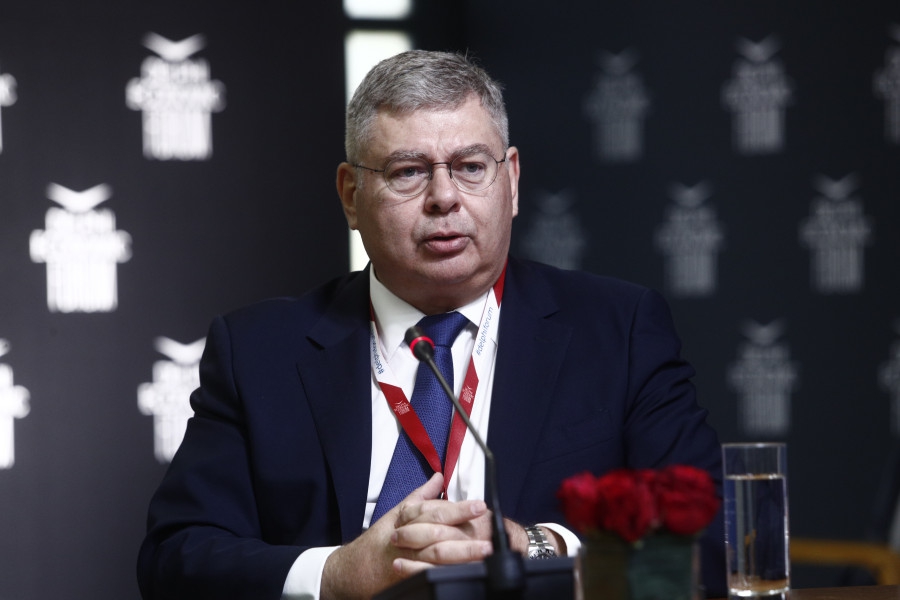 Α. Σιάμισιης: Άδικη η υπερφορολόγηση των διυλιστηρίων – Πιάστε το λαθρεμπόριο