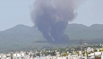 Μεγάλη πυρκαγιά στη Βαρυμπόμπη - Aναζωπυρώσεις στη Ρόδο