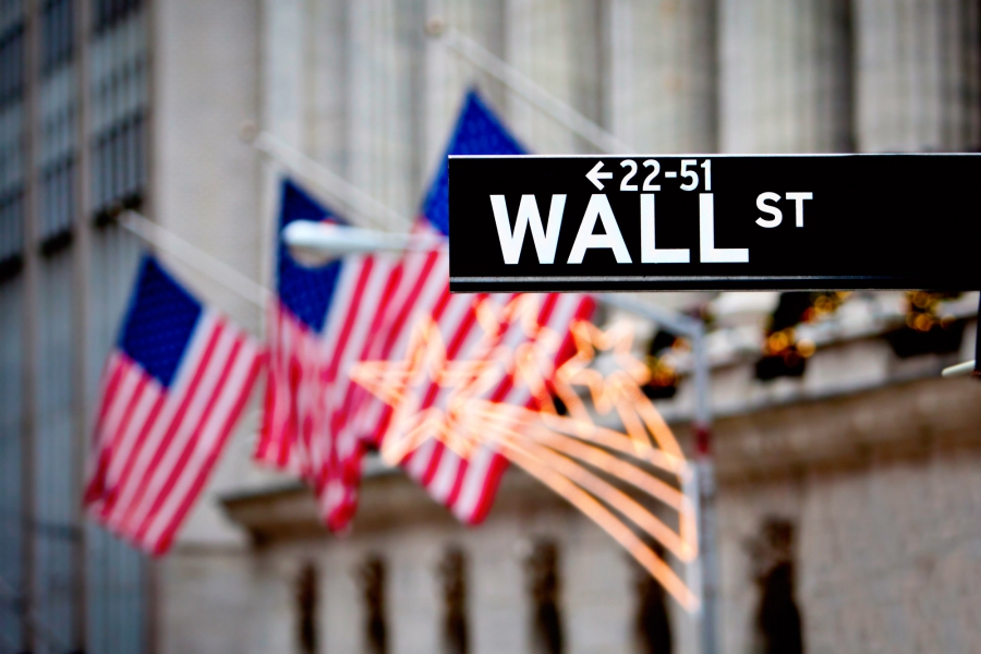 Μικτές τάσεις στη Wall Street λόγω πιέσεων από ομόλογα και μάκρο - Μικρά κέρδη για S&P, Nasdaq