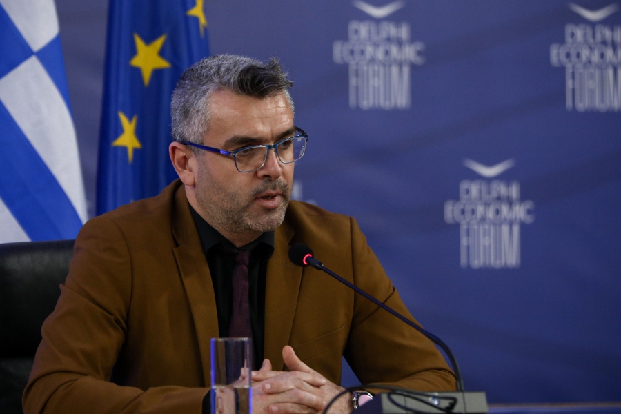 Οι τοποθετήσεις Δαγούμα, Διαμαντόπουλου - Στο CRM στραμμένα τα βλέμματα