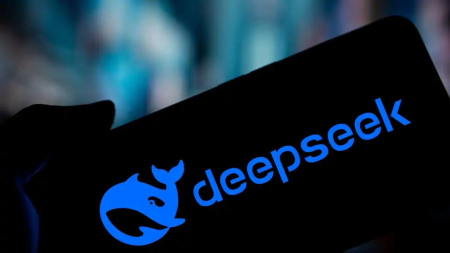 Πως η κινεζική DeepSeek χτυπά τους Αμερικανούς και αλλάζει τους όρους του παιχνιδιού στο ΑΙ