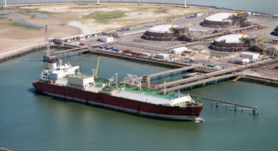 Το Κατάρ επιλέγει Exxon, Total, Shell, Conoco για την ανάπτυξη του μεγαλύτερου πεδίου LNG