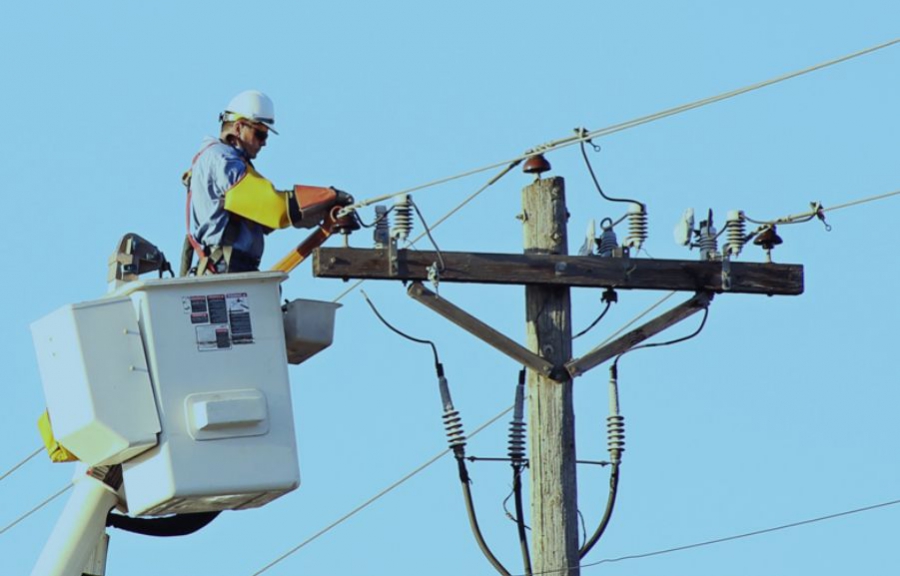 ΔΕΔΔΗΕ: Σε 8-10 μέρες θα επανέλθει η Μέση Τάση - Αργότερα τα νοικοκυριά